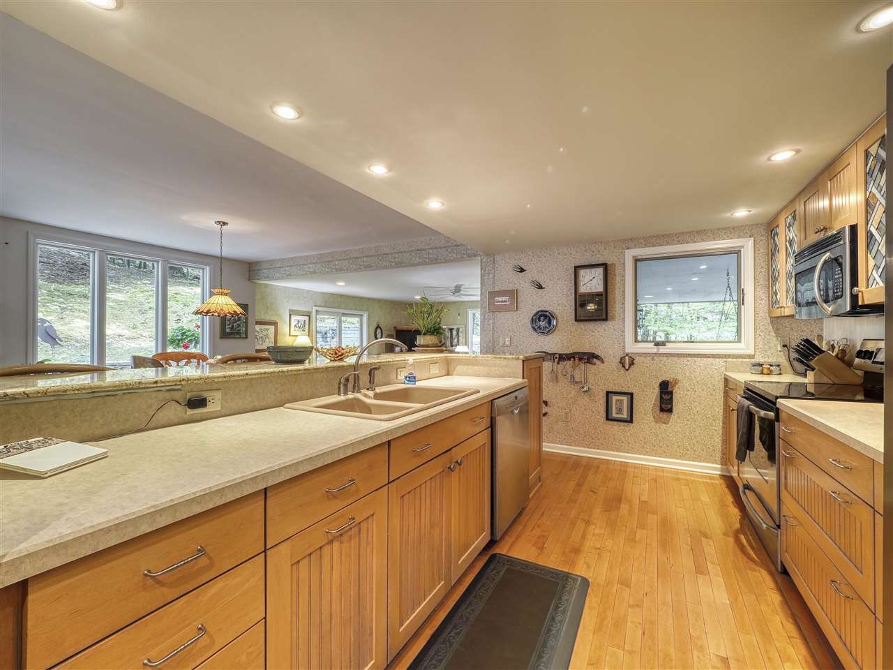 1446 Timber Pass