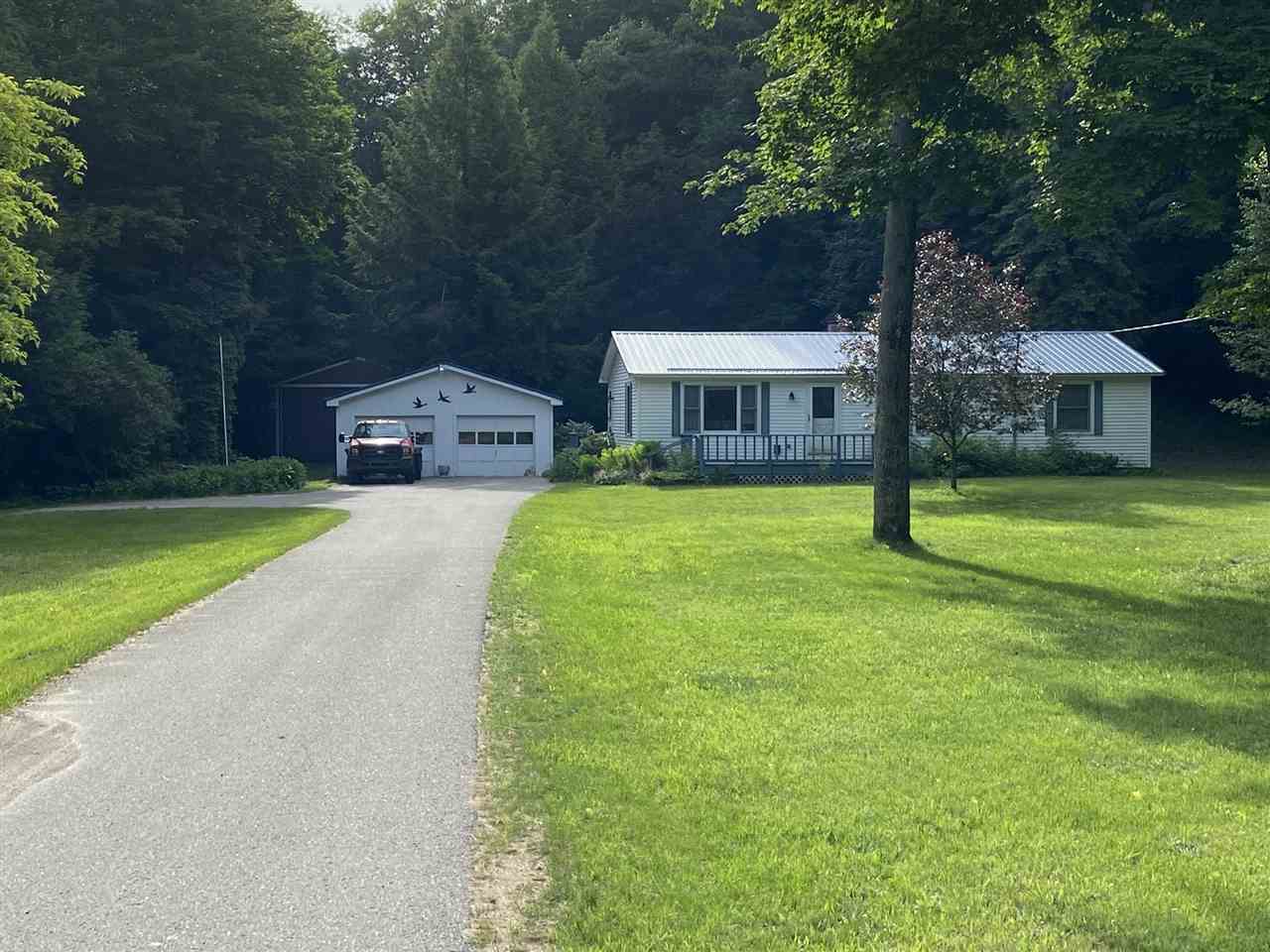 932 Pleasant Valley Road