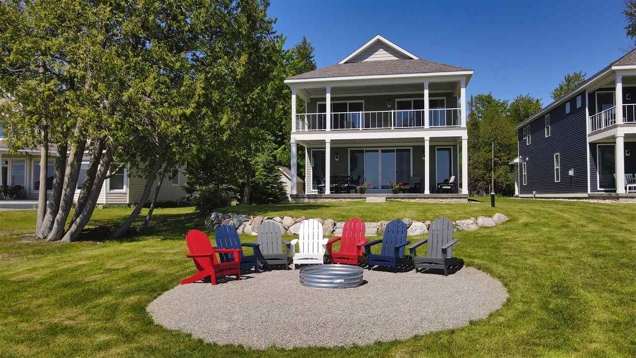 3672 Glenwood Beach Drive