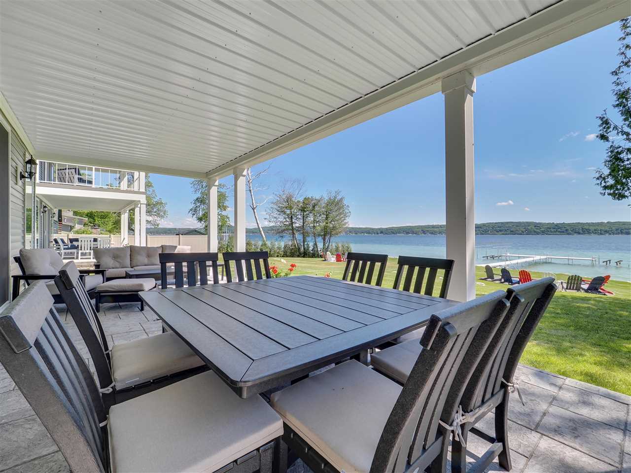 3672 Glenwood Beach Drive