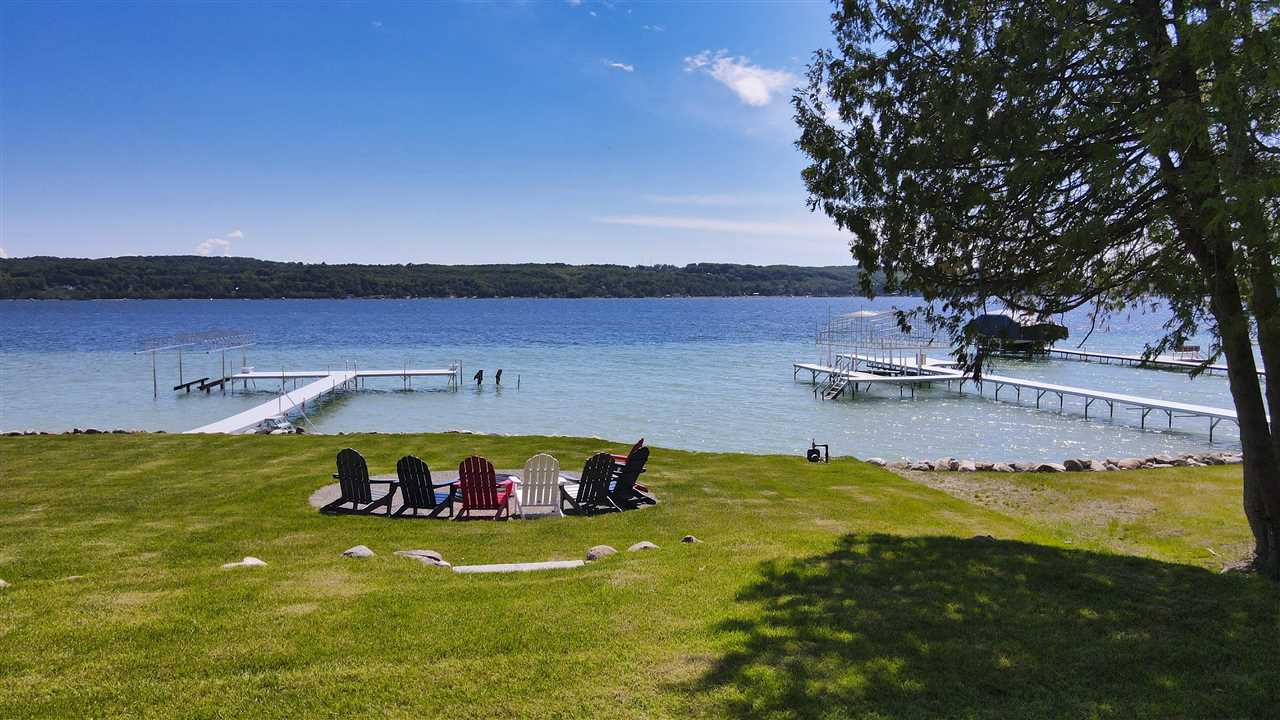 3672 Glenwood Beach Drive