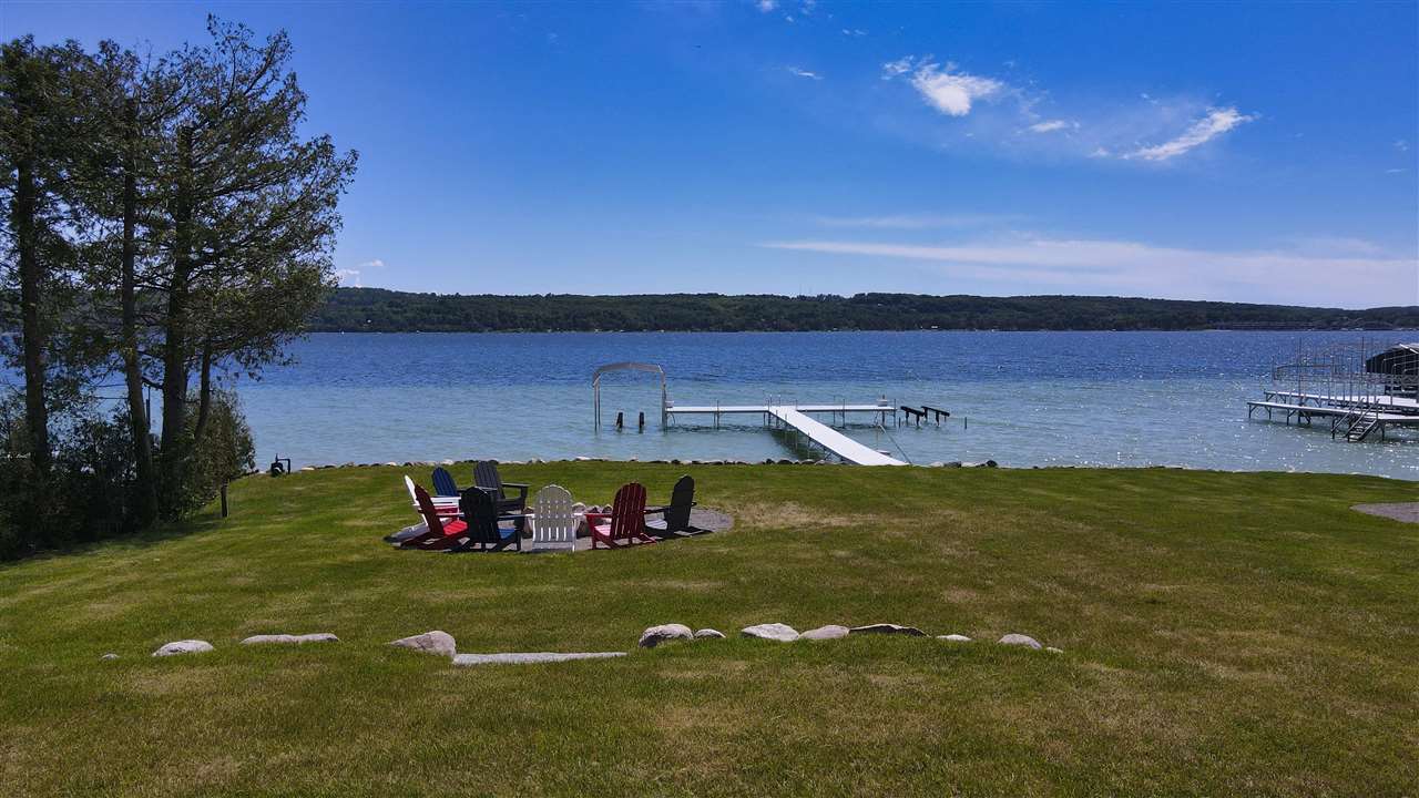 3670 Glenwood Beach Drive