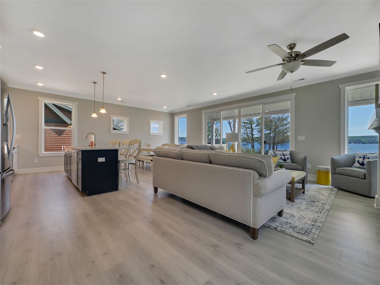 3670 Glenwood Beach Drive
