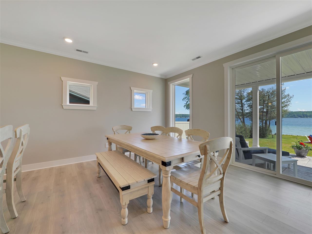 3670 Glenwood Beach Drive
