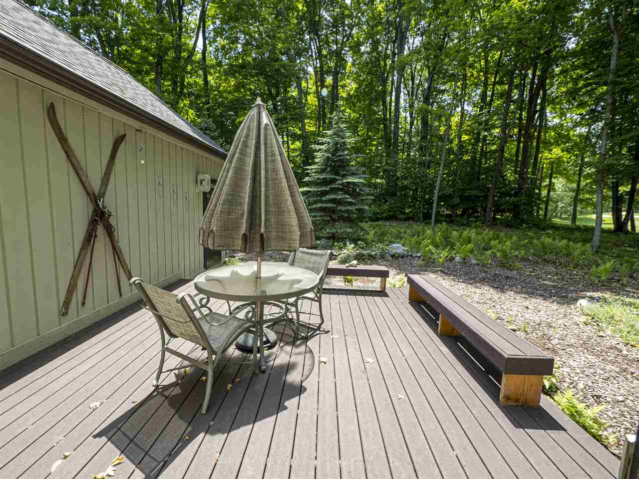 2364 Pinecrest