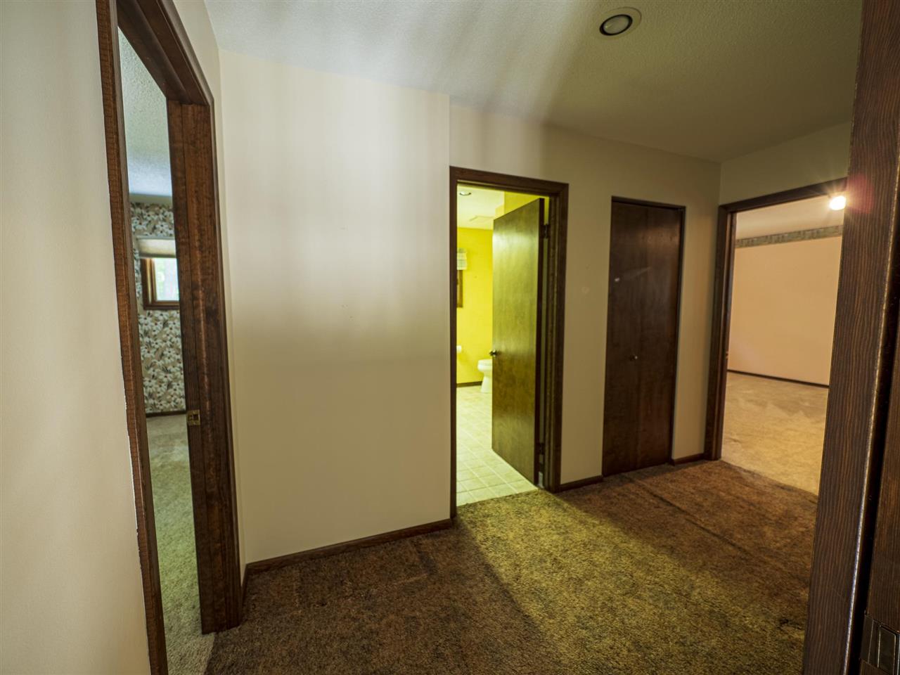 2364 Pinecrest