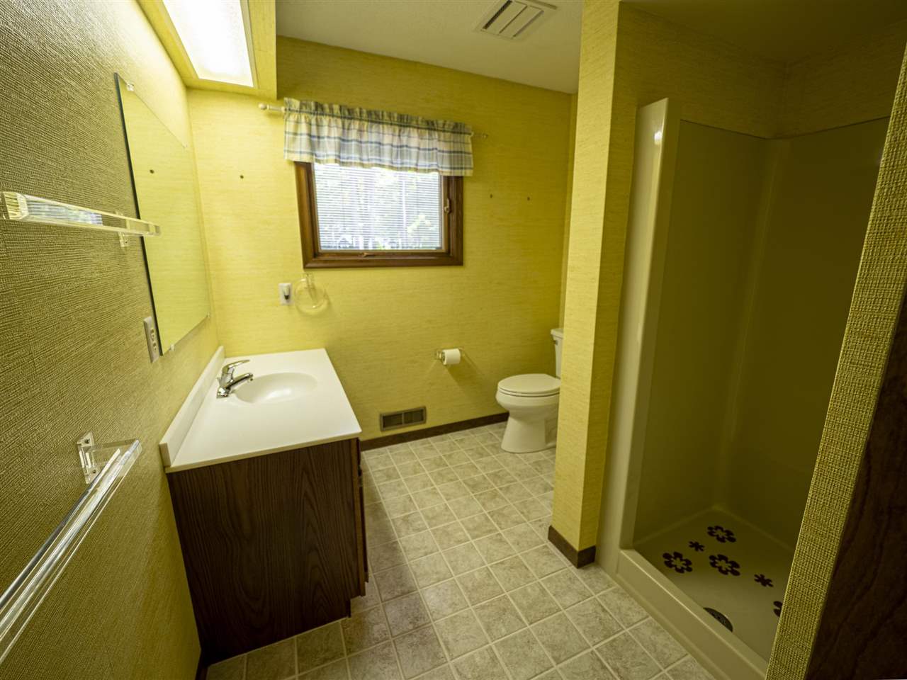 2364 Pinecrest