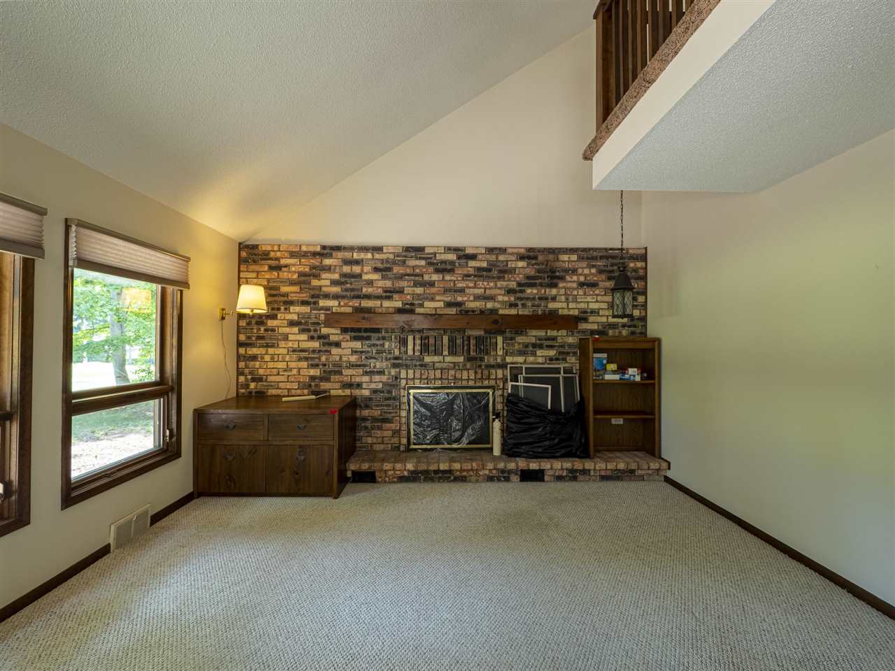 2364 Pinecrest
