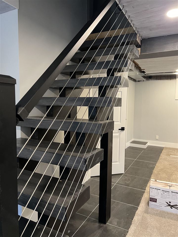 8111 HEDRICK Road Unit: 8 HARBOR HILLS