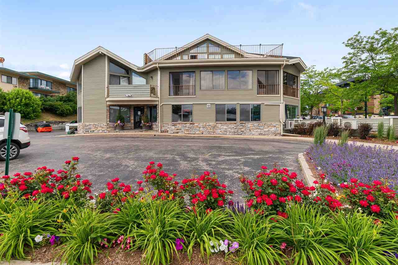 101 Michigan Avenue Unit: 204
