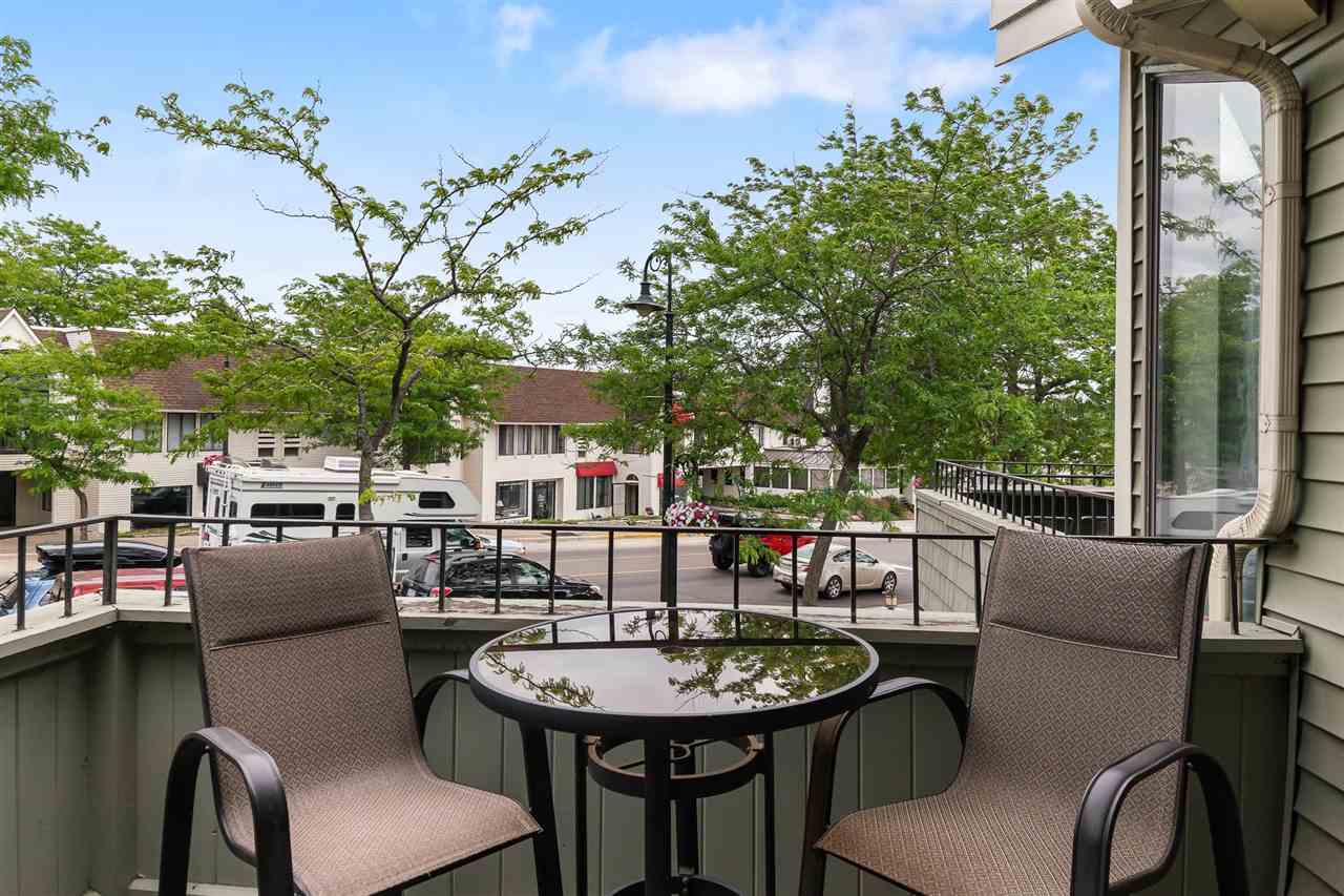 101 Michigan Avenue Unit: 204