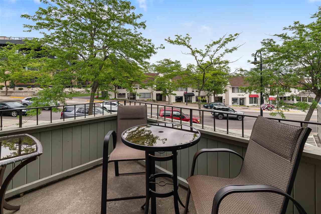 101 Michigan Avenue Unit: 204