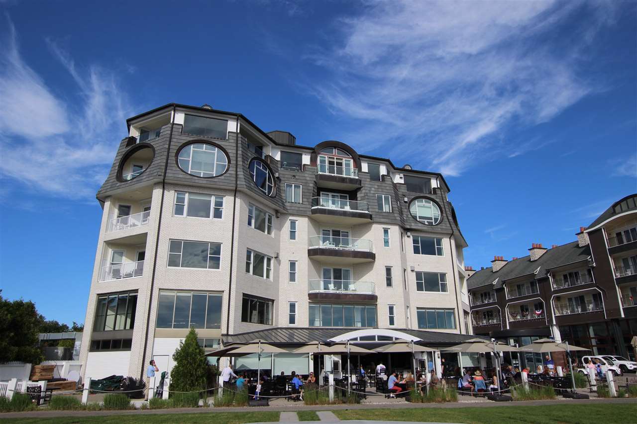 4200 Main Street Unit: Unit #30 rooms 208/209
