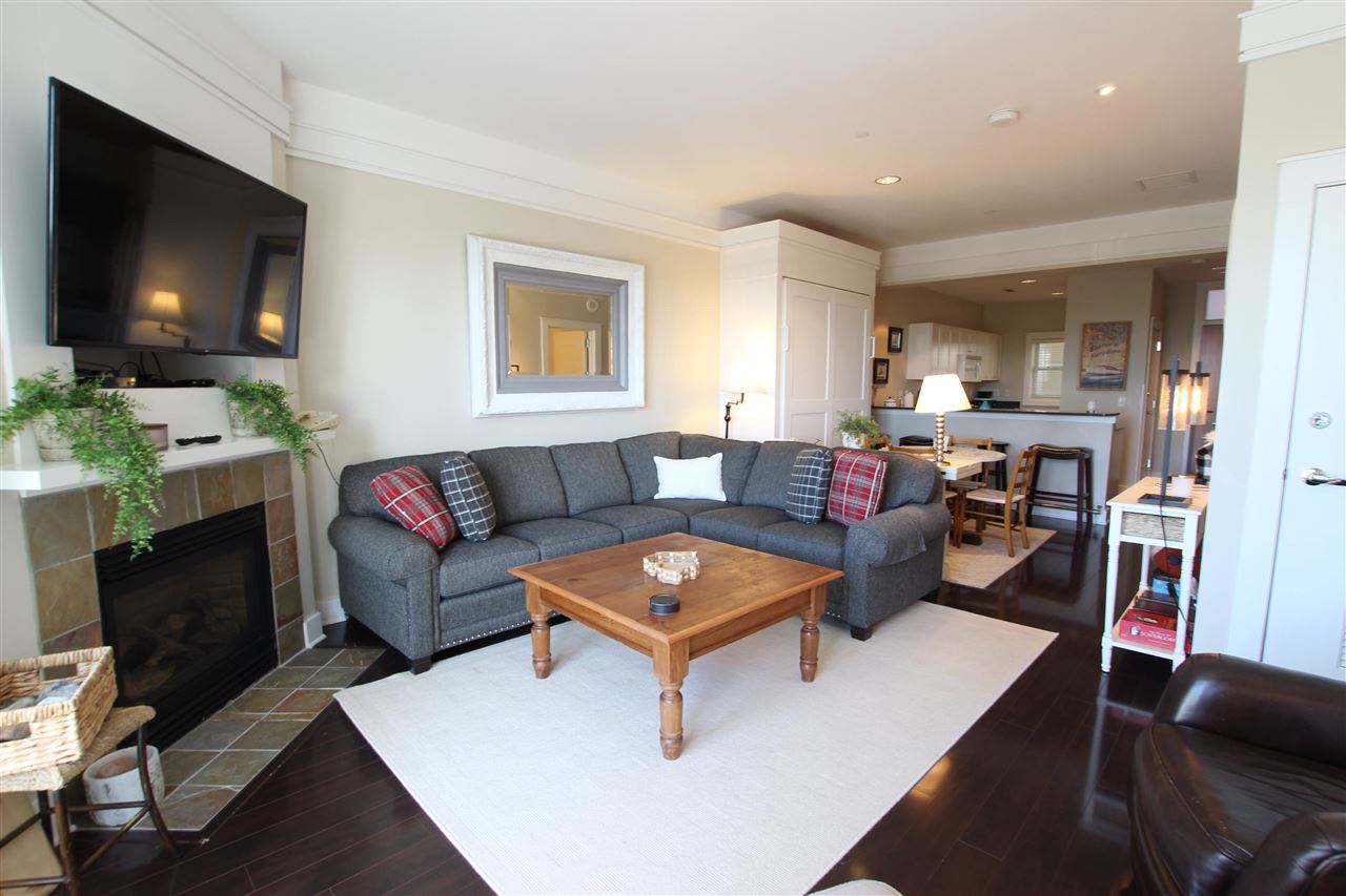 4200 Main Street Unit: Unit #30 rooms 208/209
