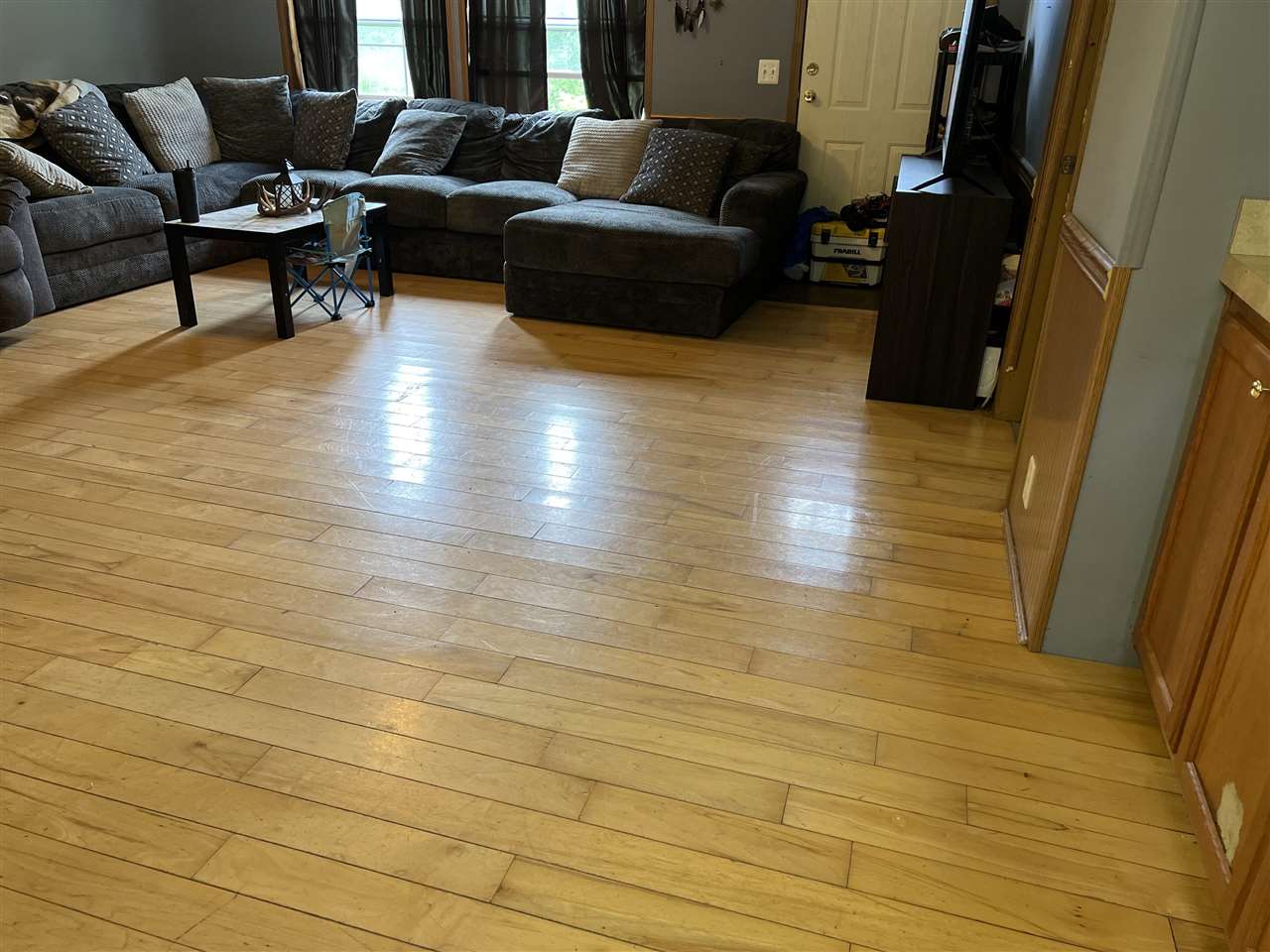 1111 DIVISION Street