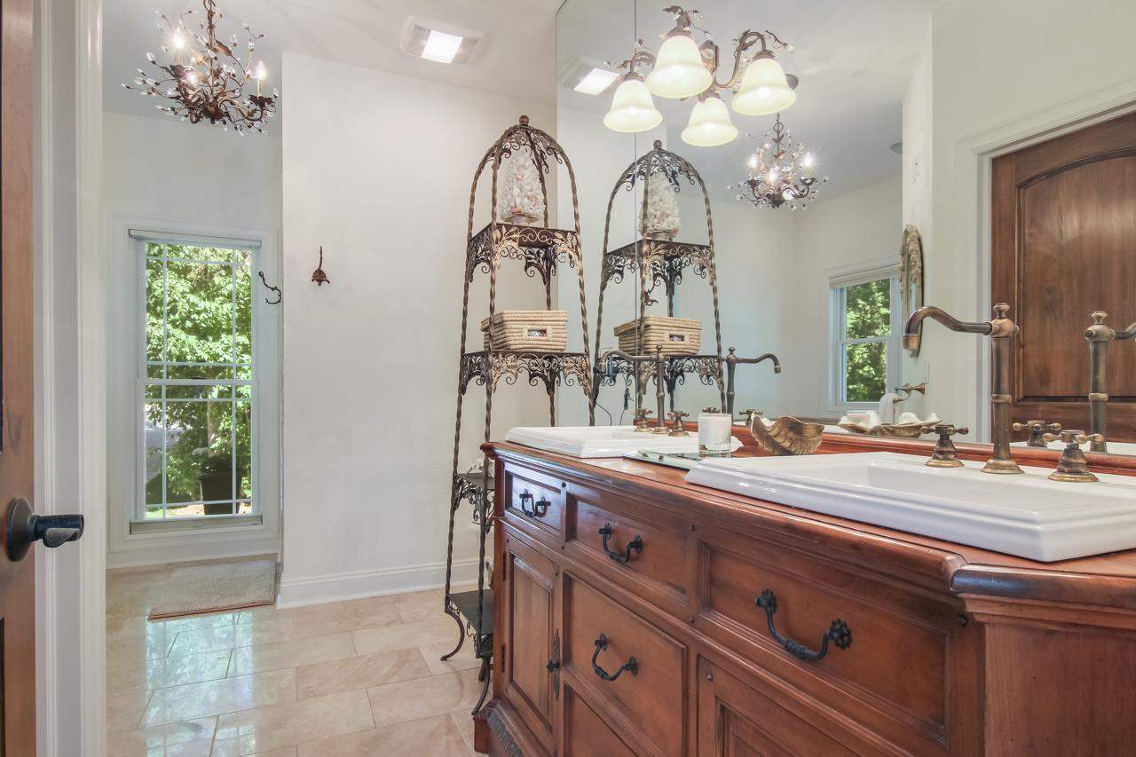 1241 N Intermediate Lake Road