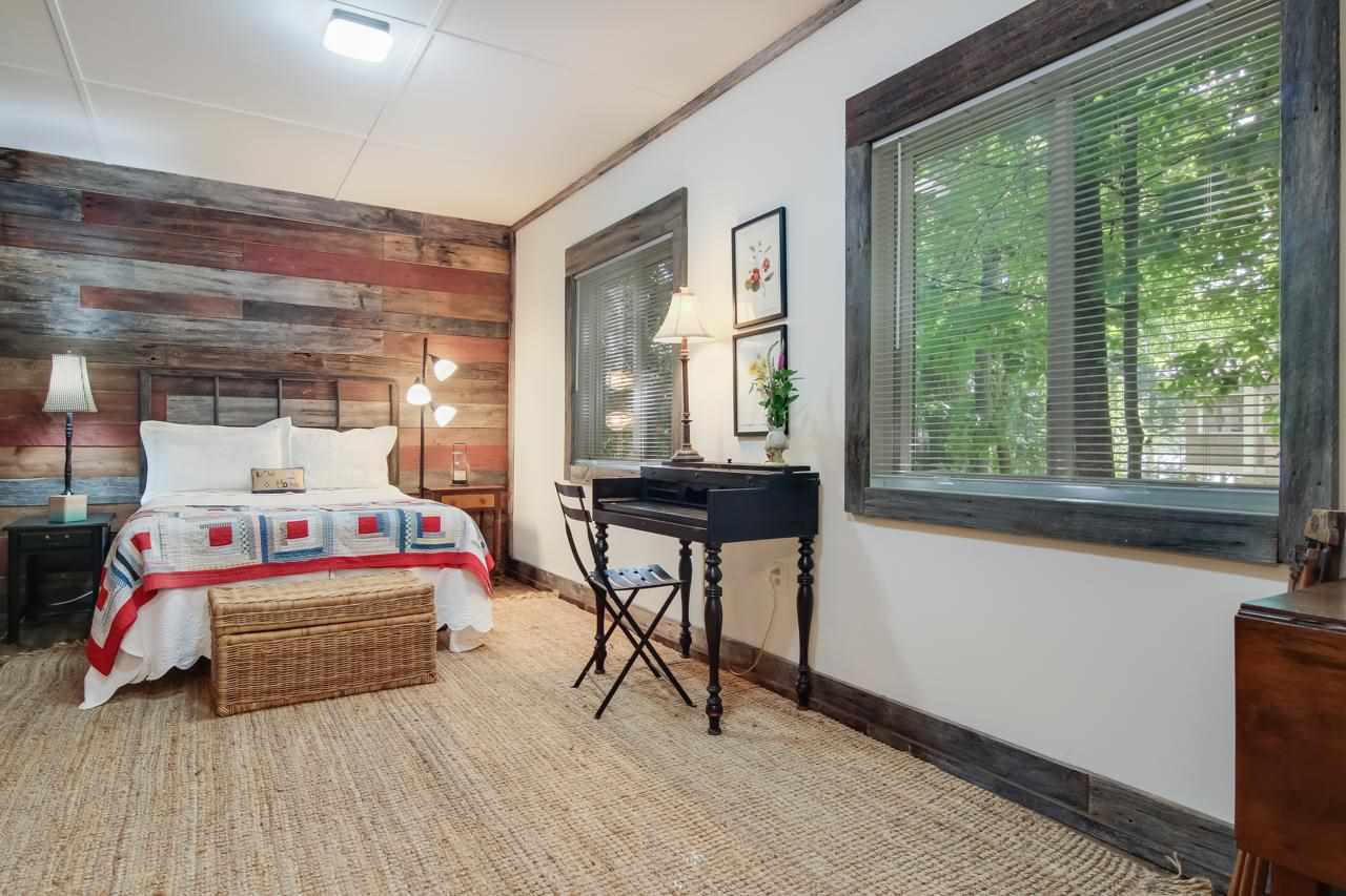 1241 N Intermediate Lake Road