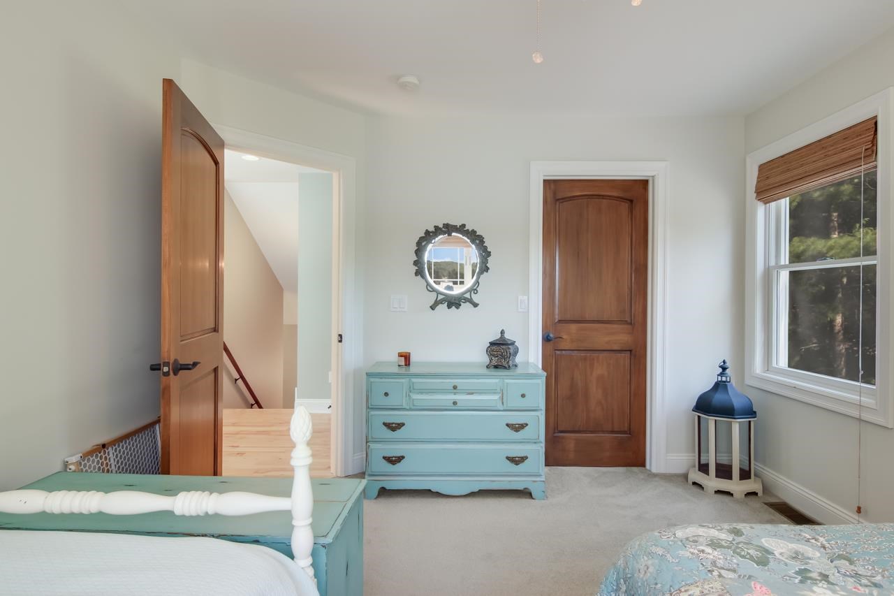 1241 N Intermediate Lake Road