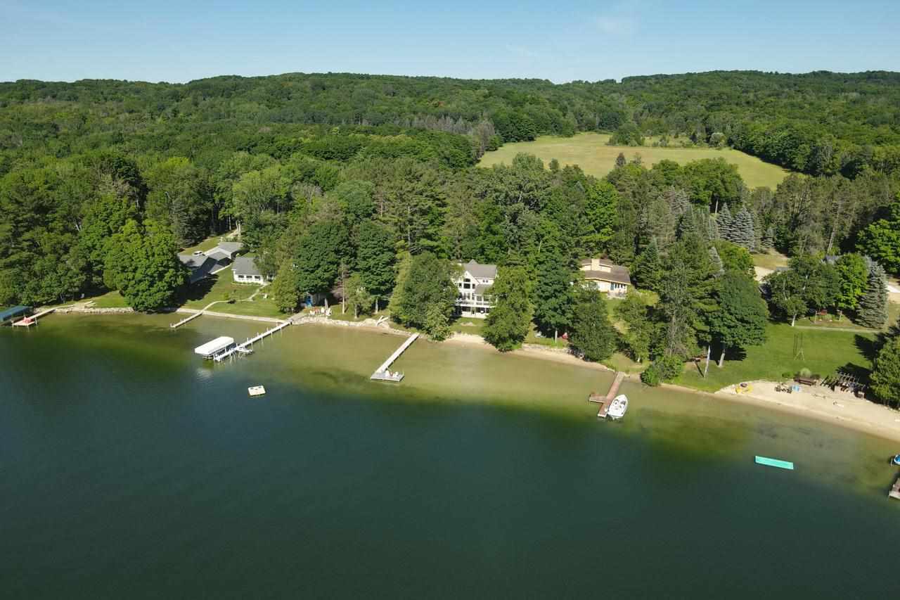 1241 N Intermediate Lake Road