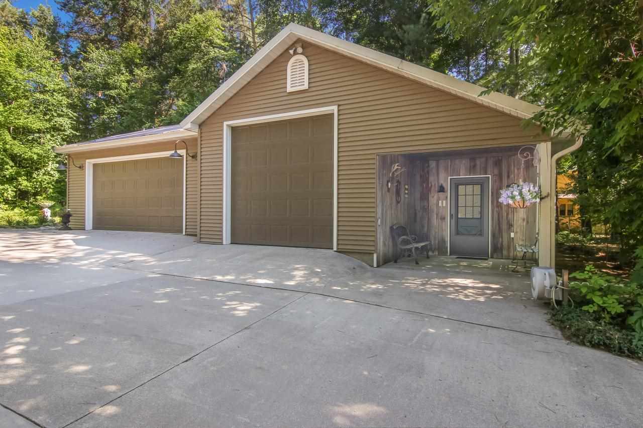 1241 N Intermediate Lake Road