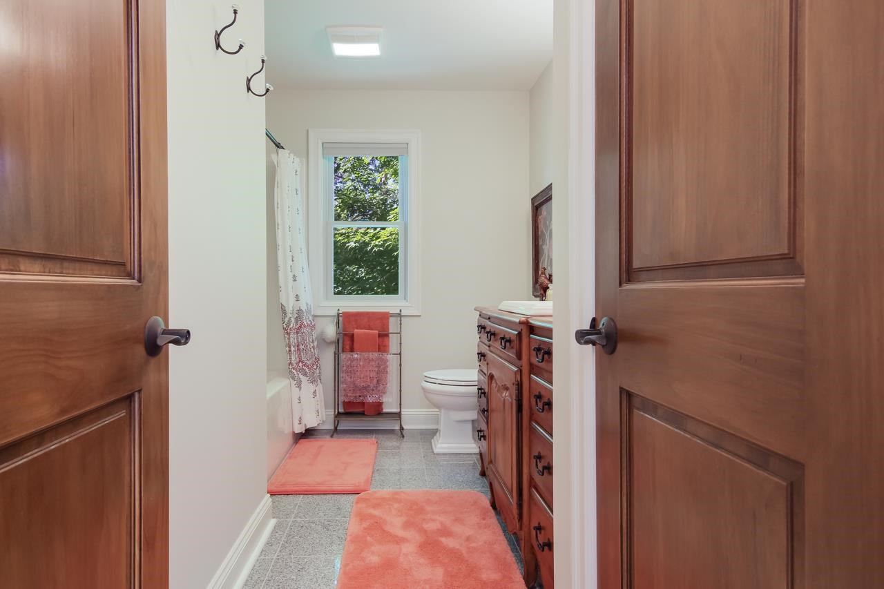 1241 N Intermediate Lake Road