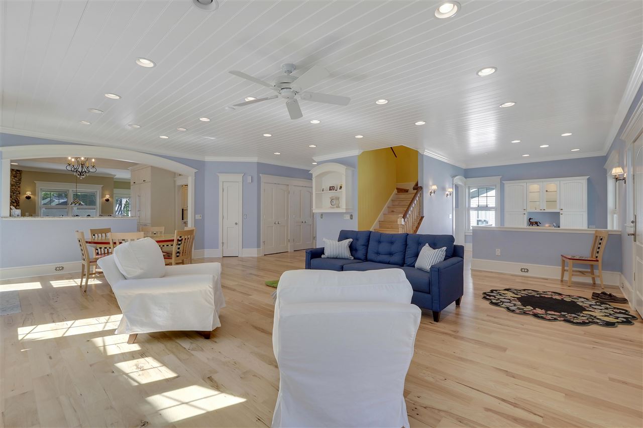 287 Fourth Street