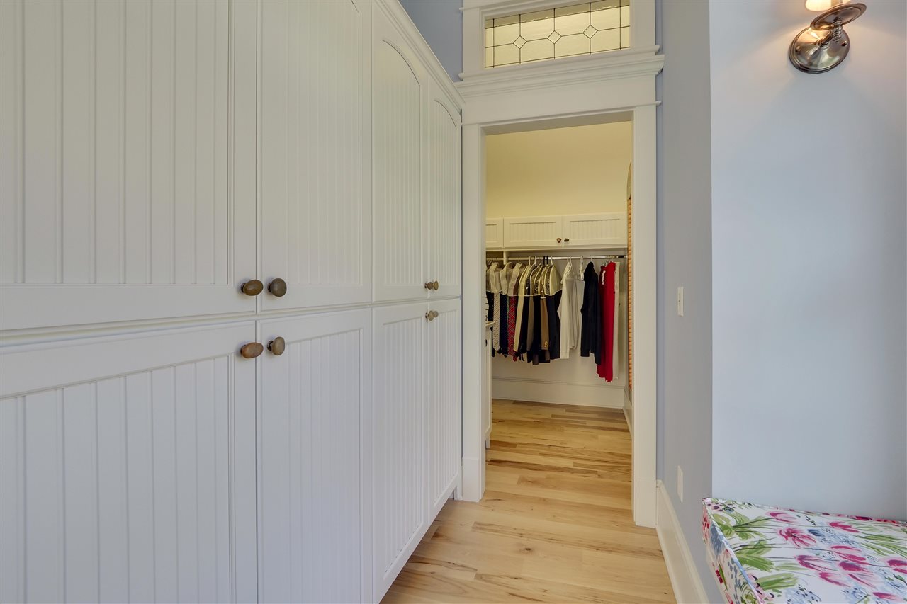 287 Fourth Street