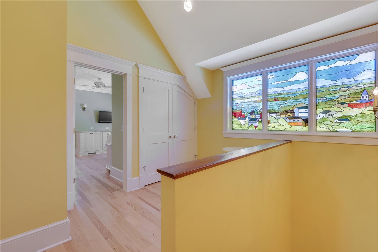287 Fourth Street