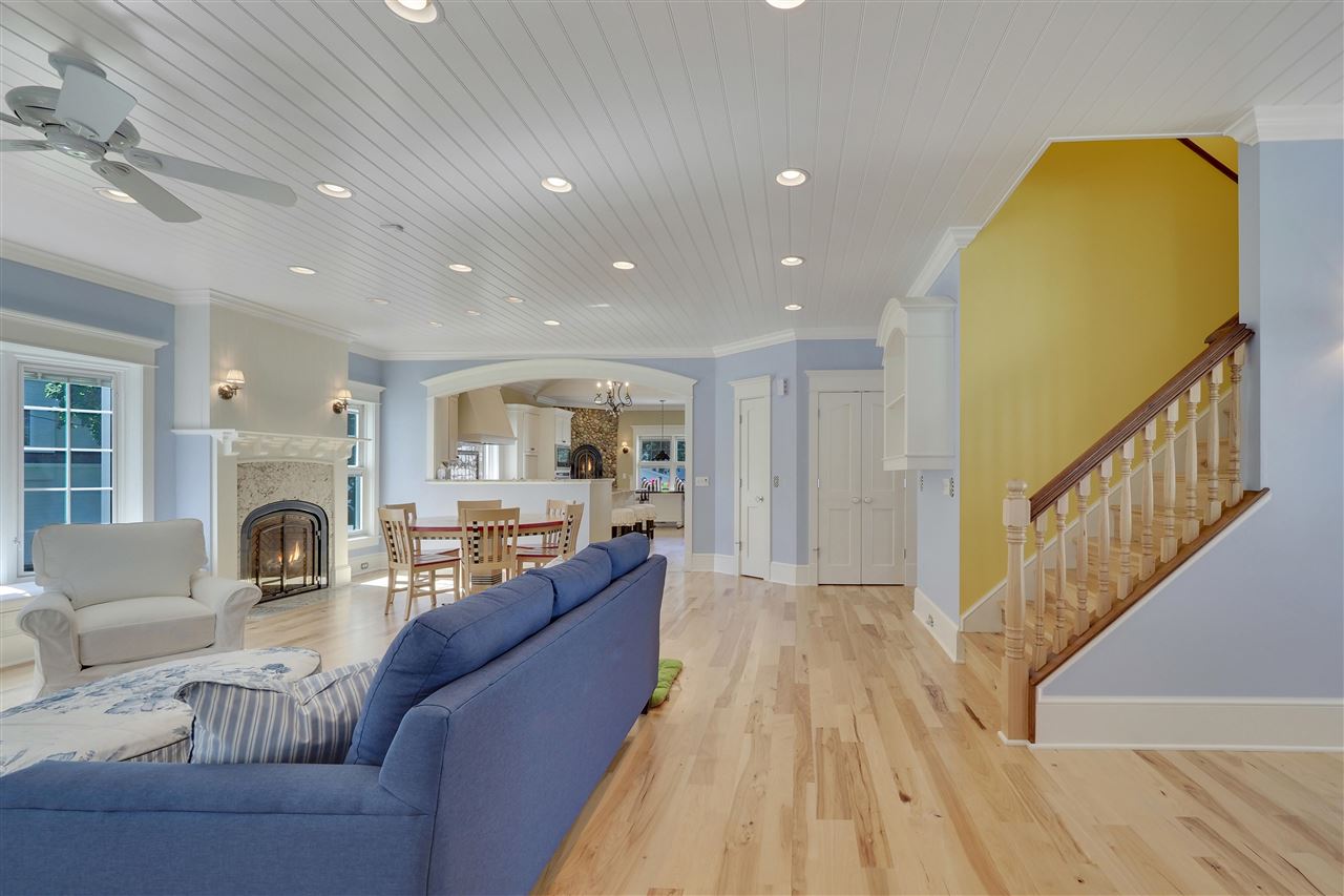 287 Fourth Street