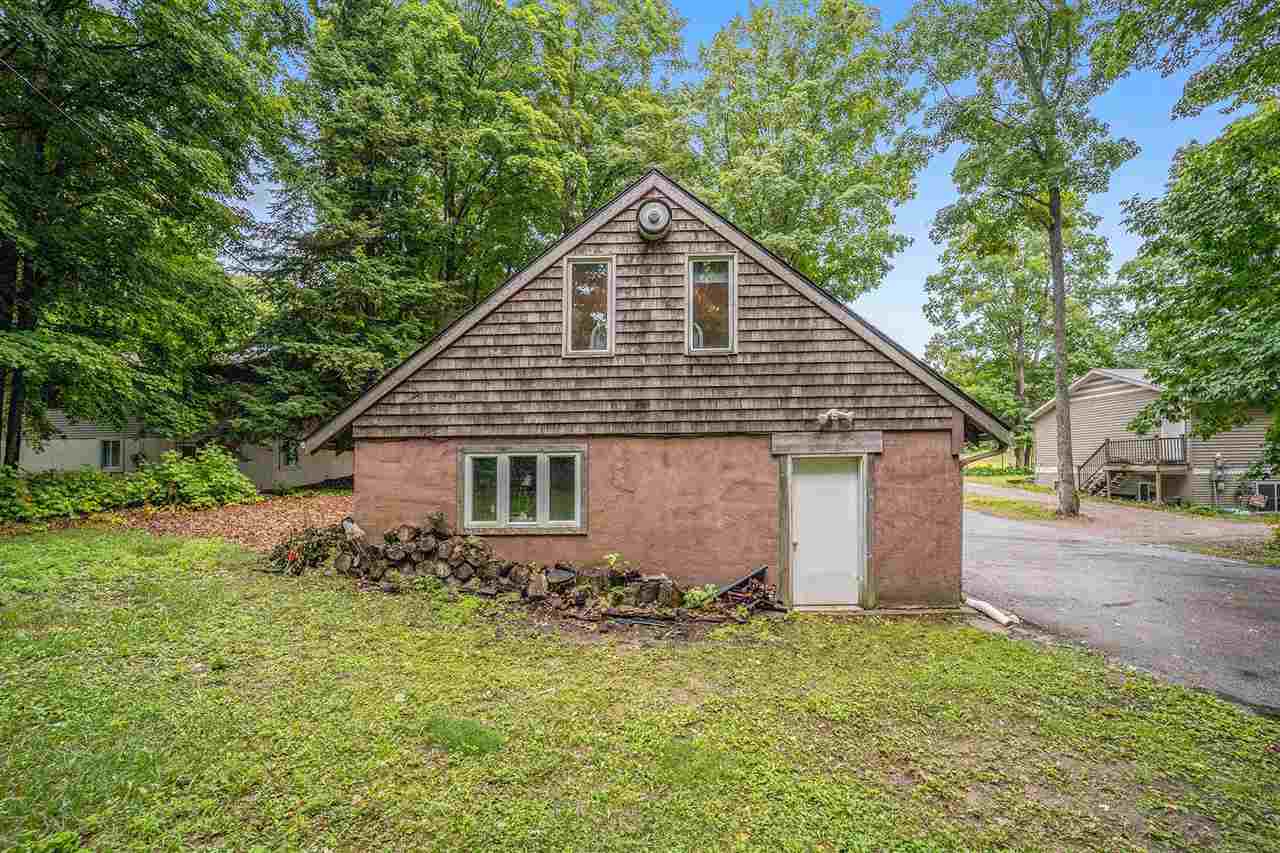266 Highlands Pike