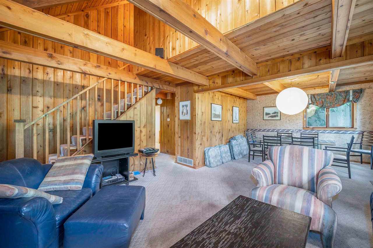 266 Highlands Pike