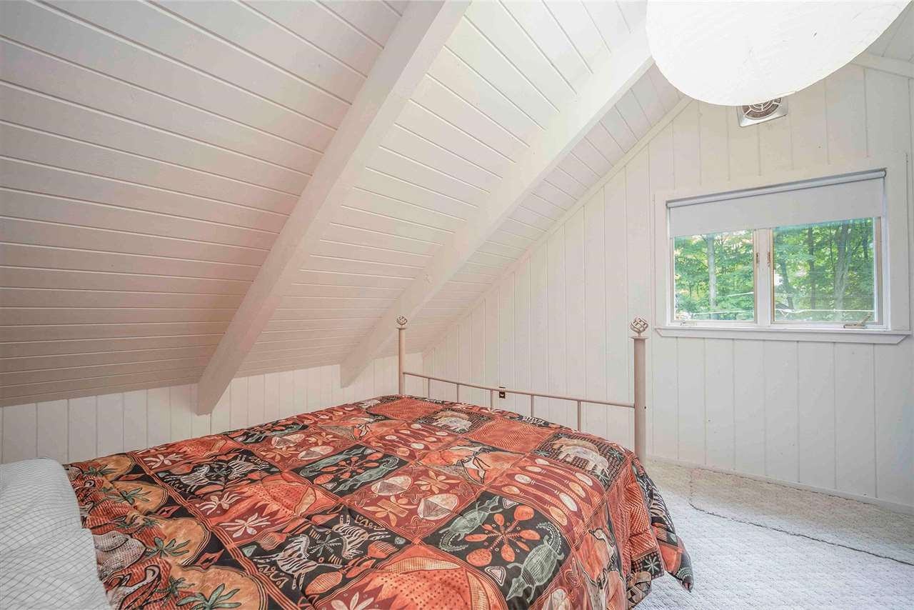 266 Highlands Pike