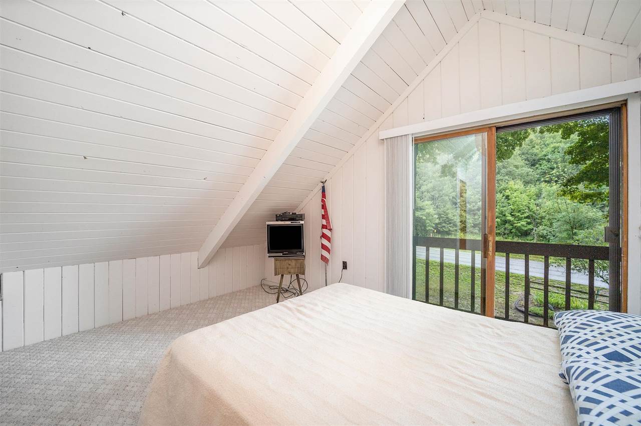 266 Highlands Pike