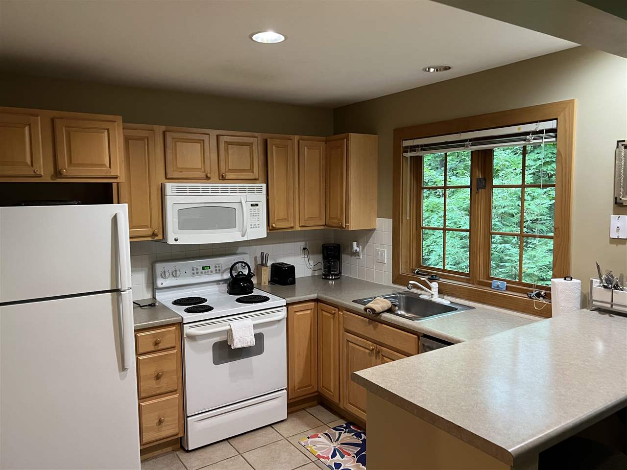 02538 Village Drive Unit: Door 388/389