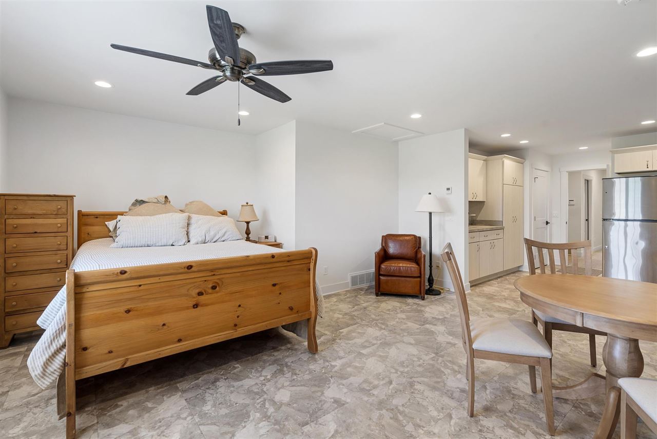 08843 Burgess Road