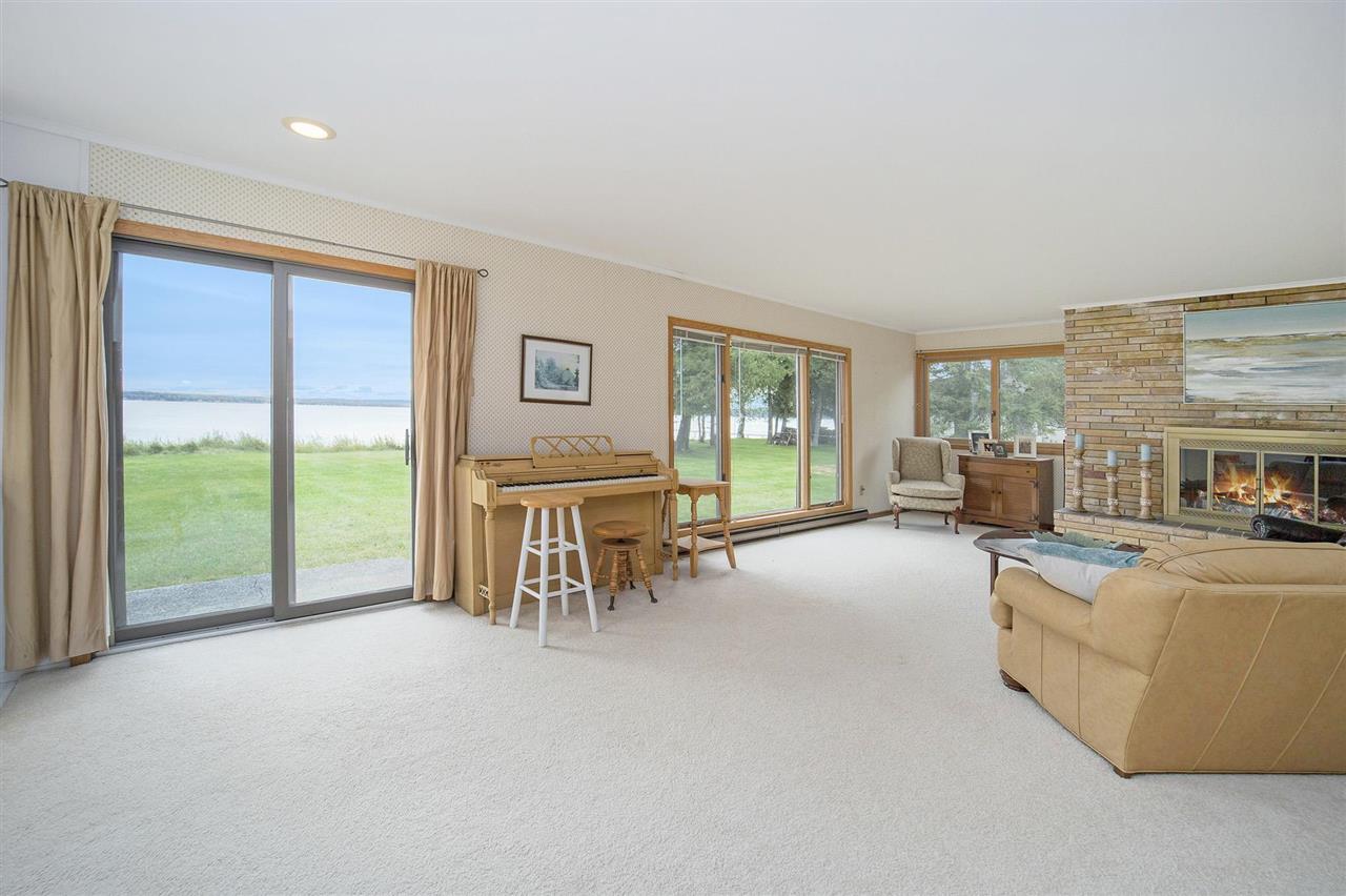 3835 Greenmans Point Road