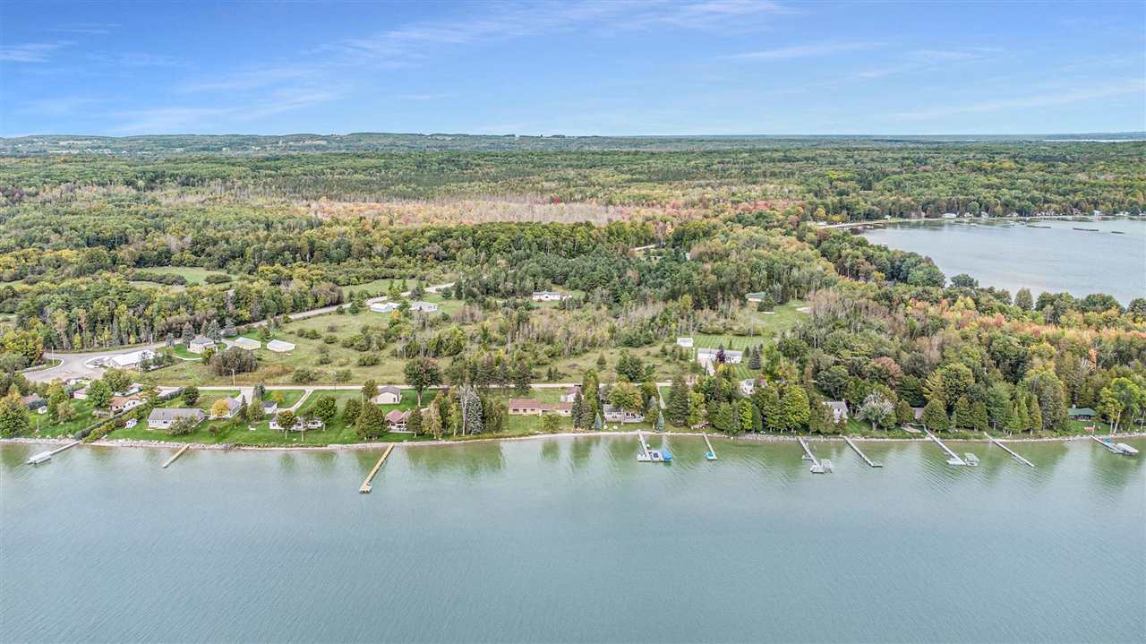 3835 Greenmans Point Road