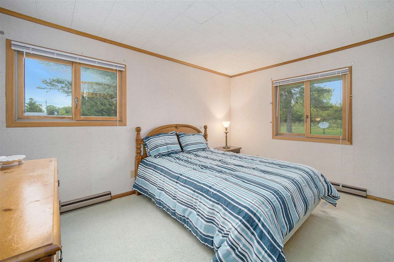 3835 Greenmans Point Road