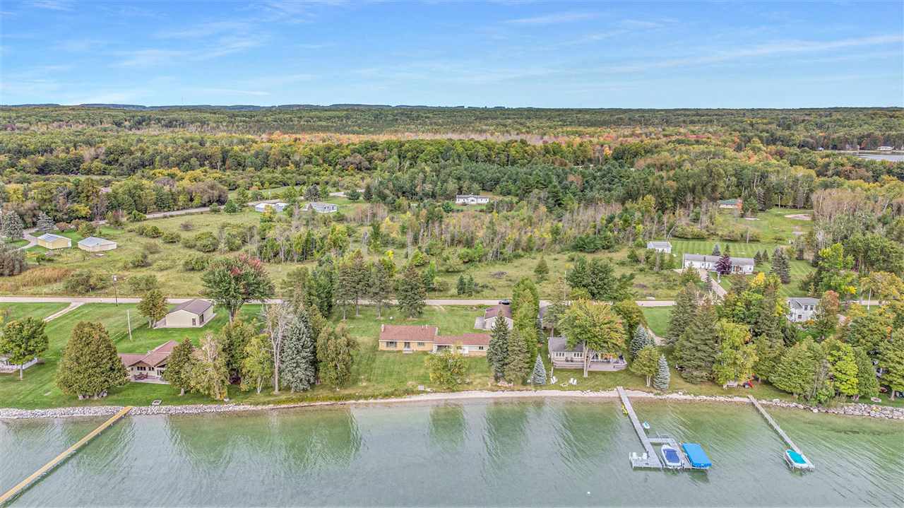 3835 Greenmans Point Road