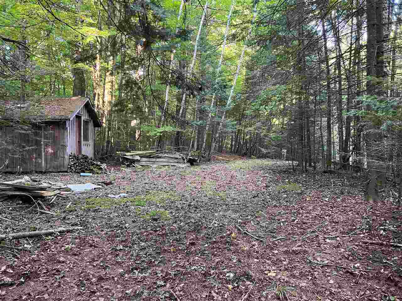 0000 East Side Drive