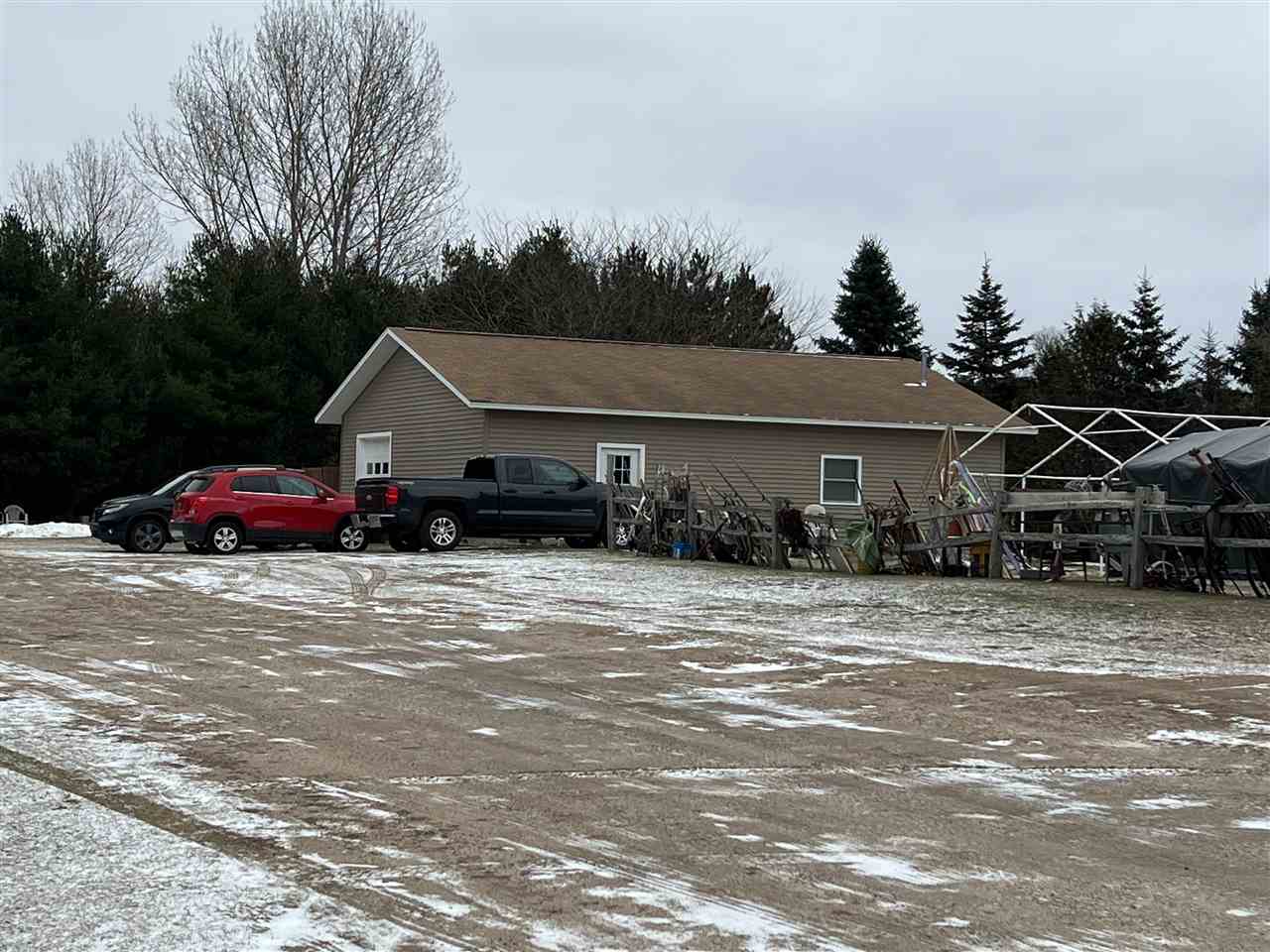 1499 TOWNLINE Road