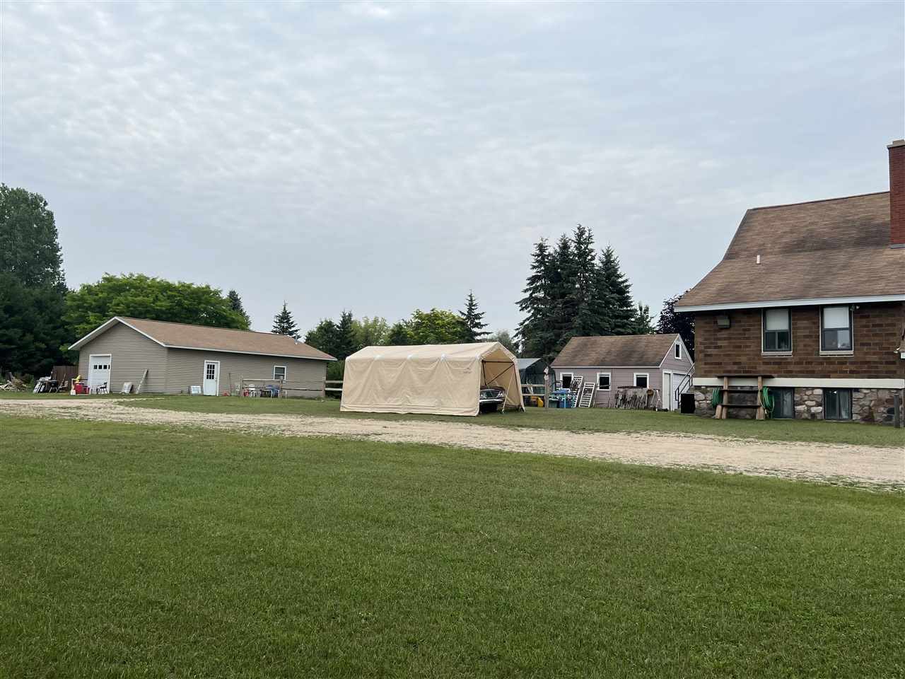 1499 TOWNLINE Road