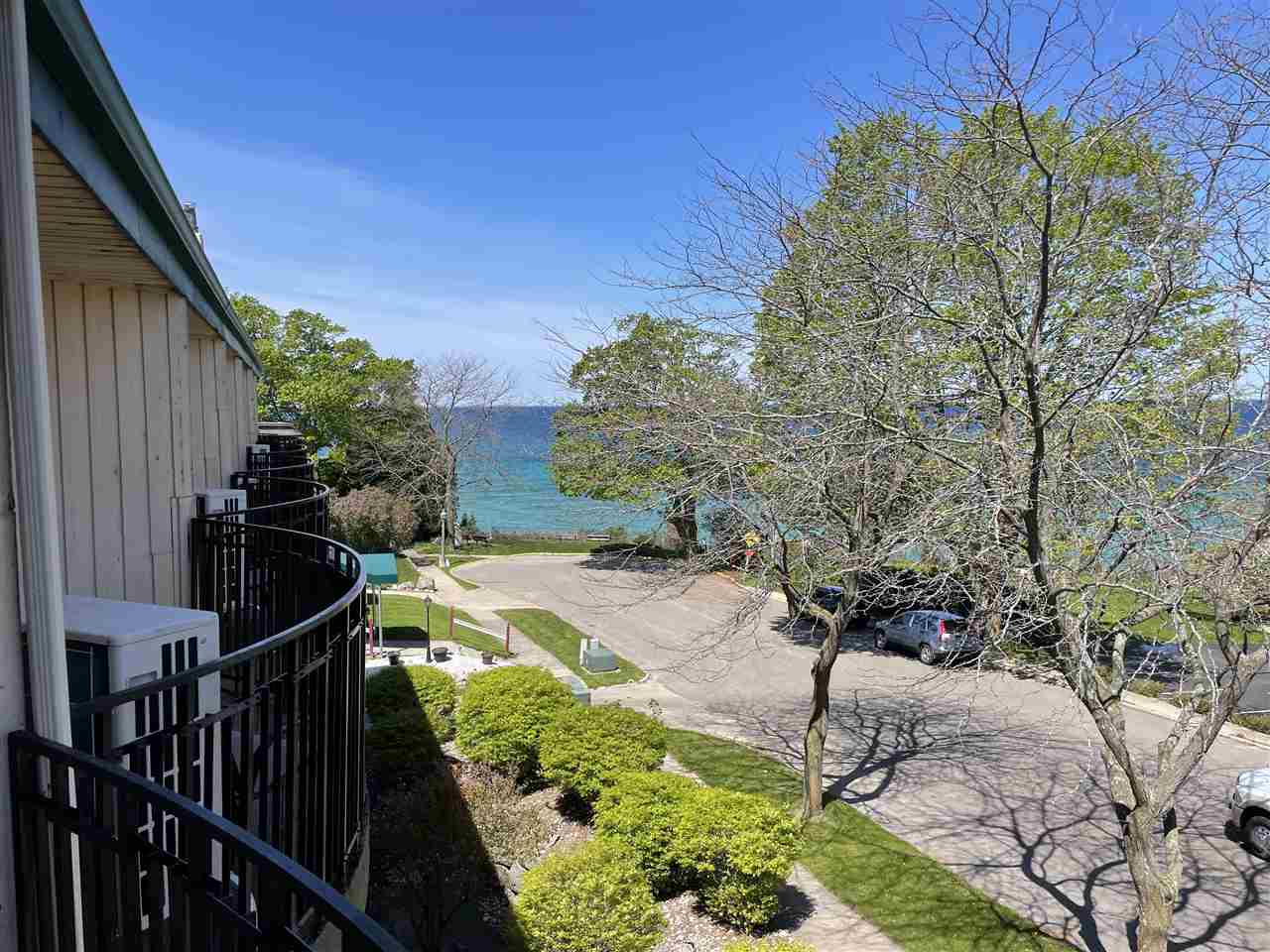 104 W Dixon #68 Avenue Unit: 68