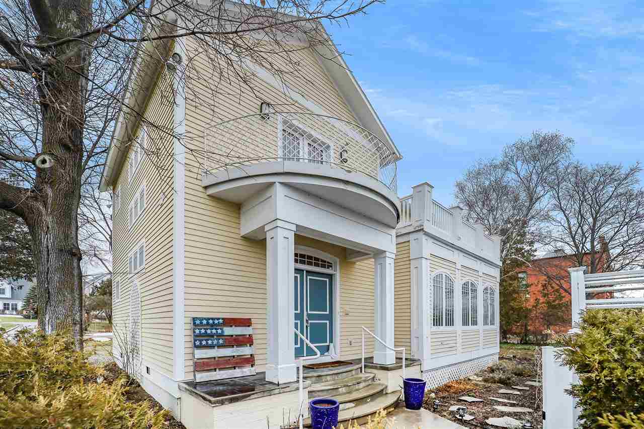 118 W Bay Street