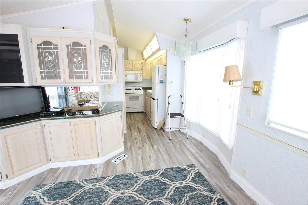 06685 M-66 Highway Unit: #171