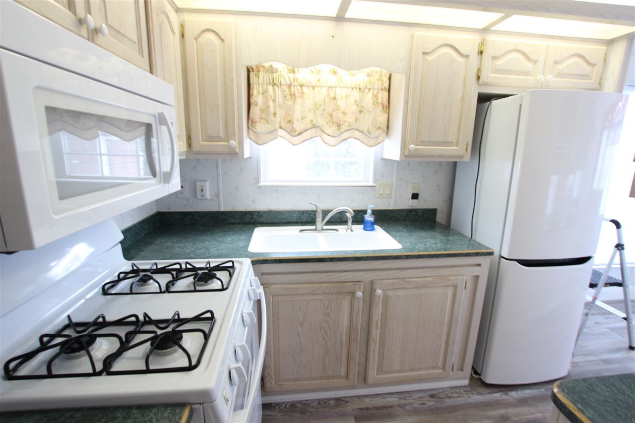 06685 M-66 Highway Unit: #171