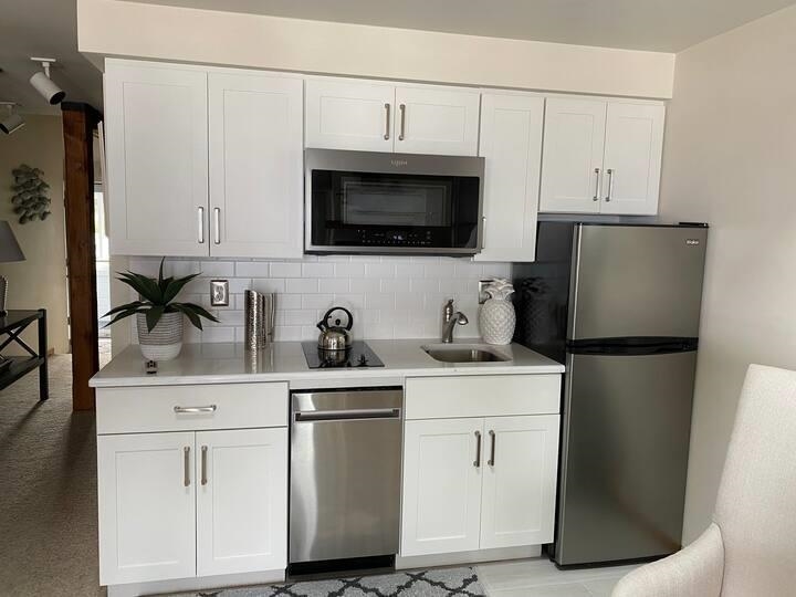 206 Ferry Avenue Unit: #33