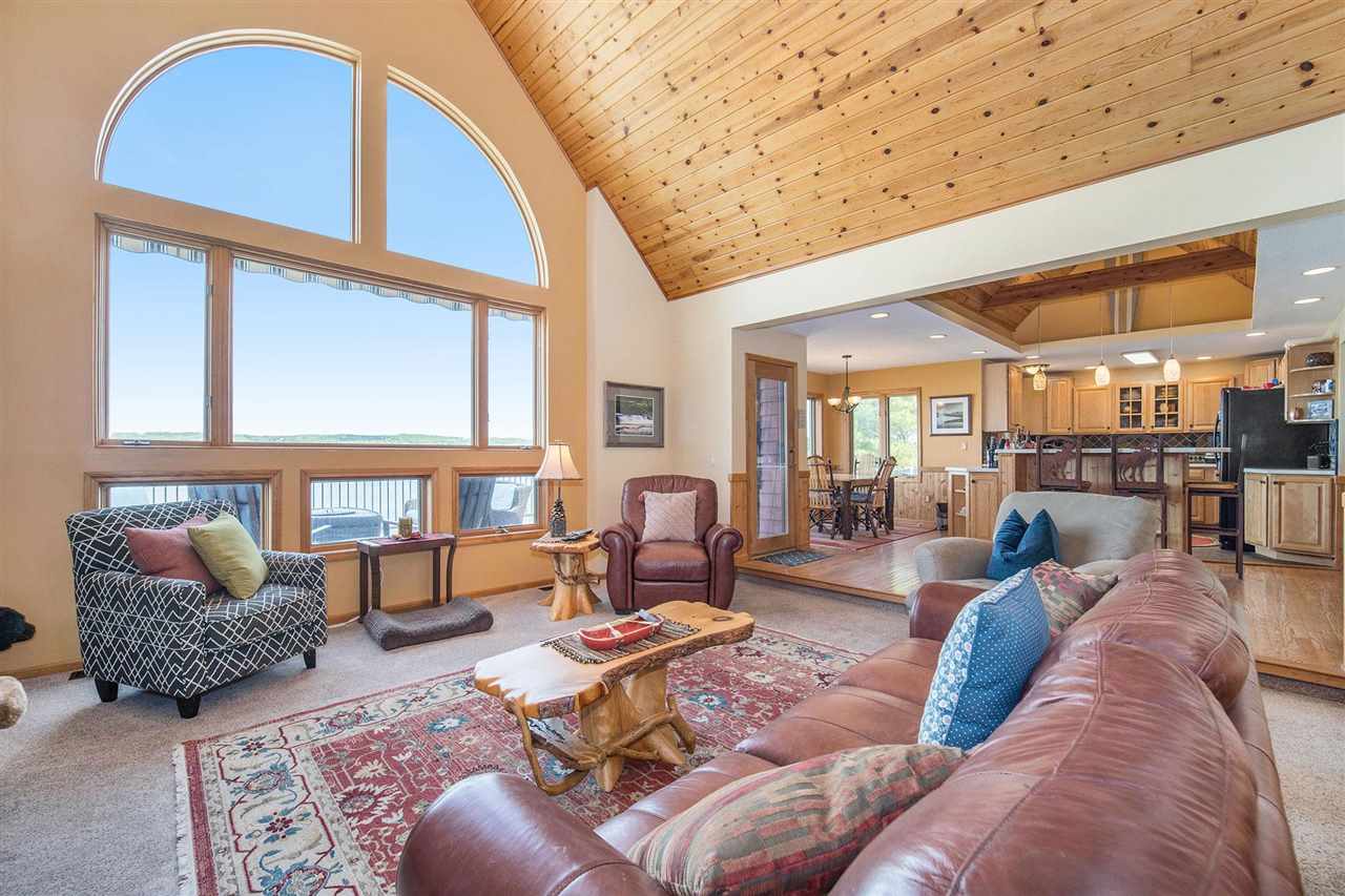 1209 Lakeshore Drive