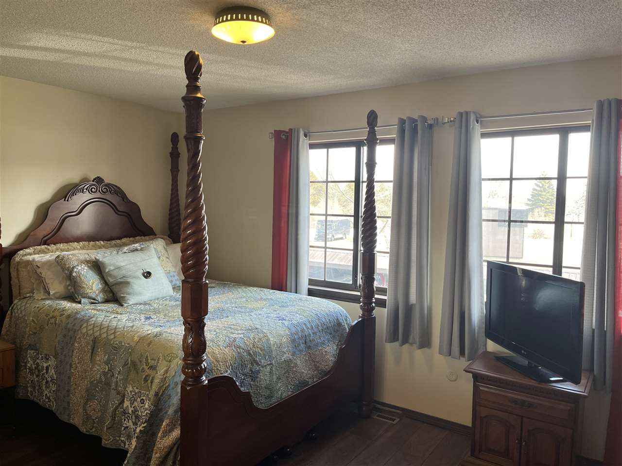 735 #9 Petoskey Avenue Unit: 9