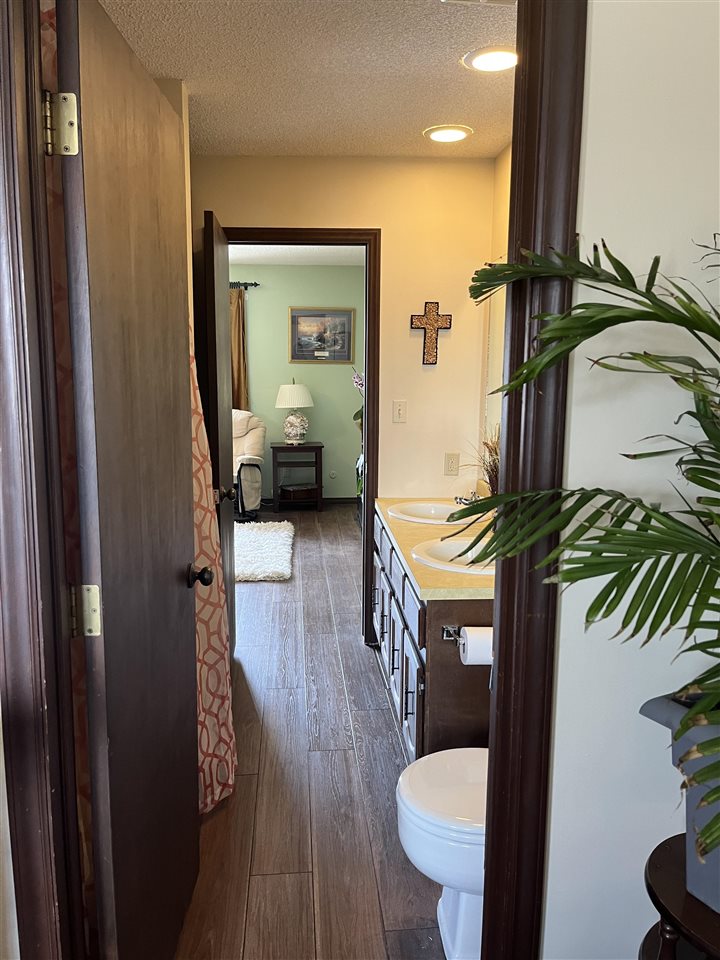 735 #9 Petoskey Avenue Unit: 9